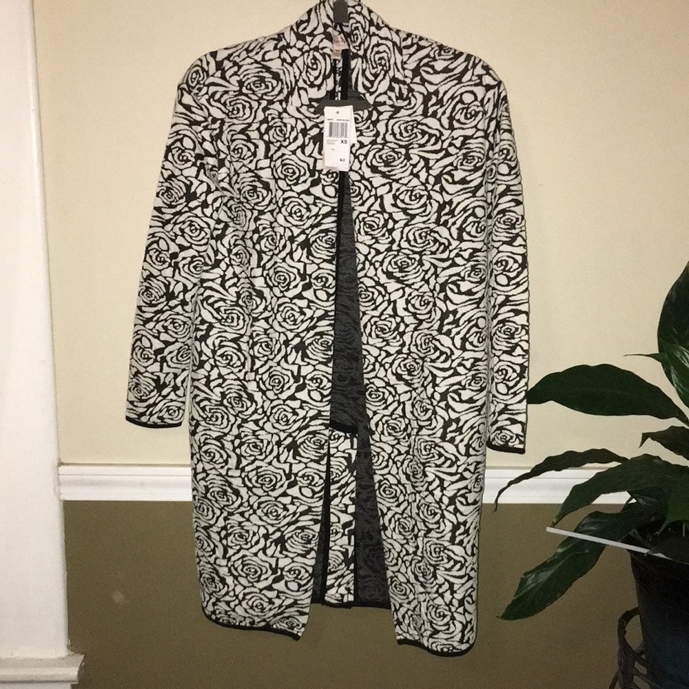 Philosophy black ivory floral jacquard